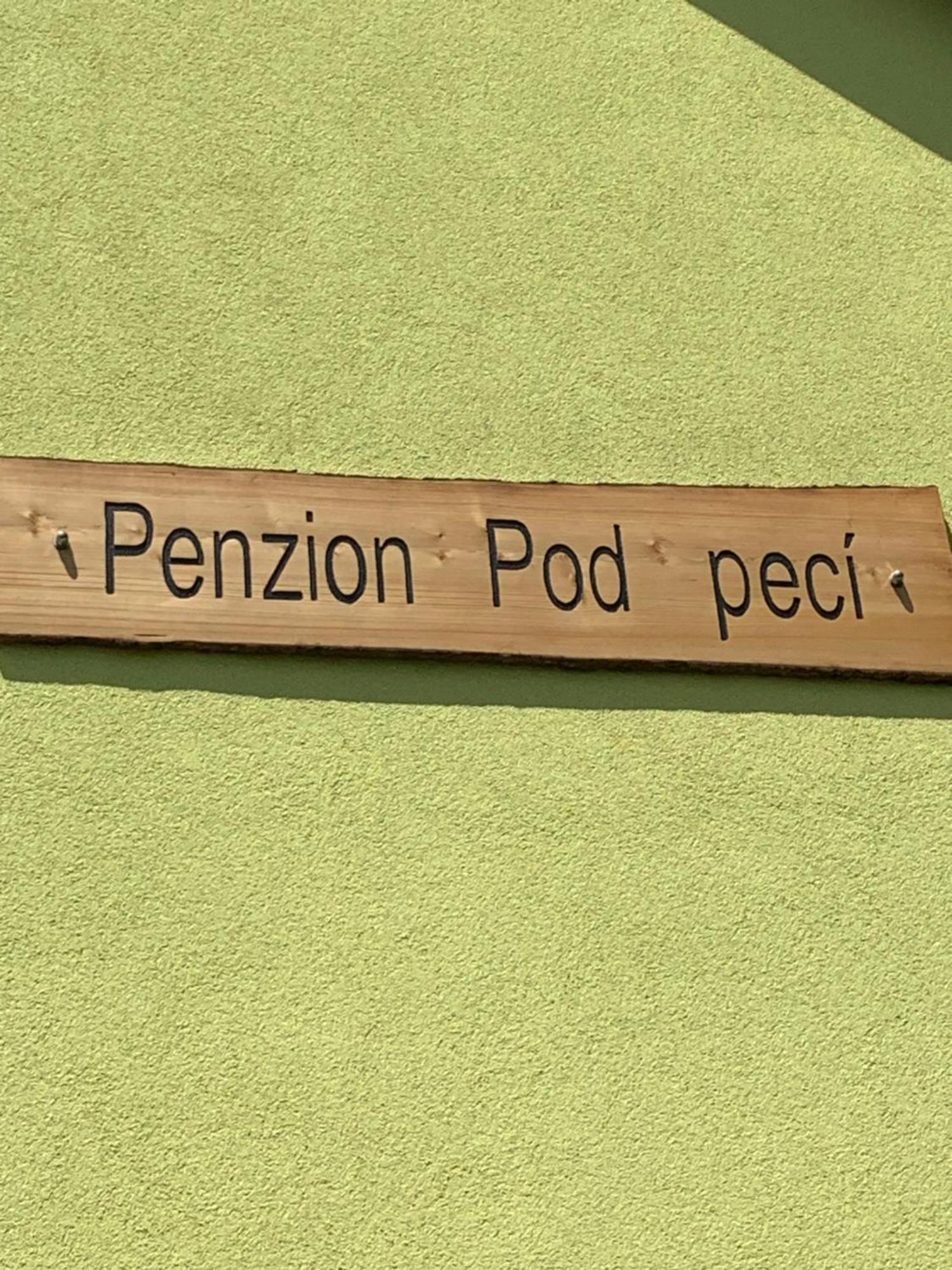 Penzion Pod Peci Lenora Ngoại thất bức ảnh